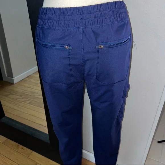 Form by Cherokee Women’s Navy Blue Scrub Set – Top & Bottom - Picture 9 of 13